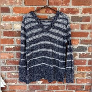 Eddie Bauer Women’s Striped Hooded Sweater Sz Large